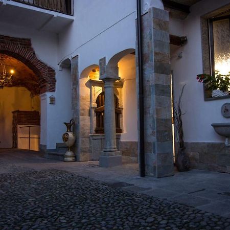 Mansarde & Suite Maison 1706 Lago Orta Borgomanero Exteriör bild