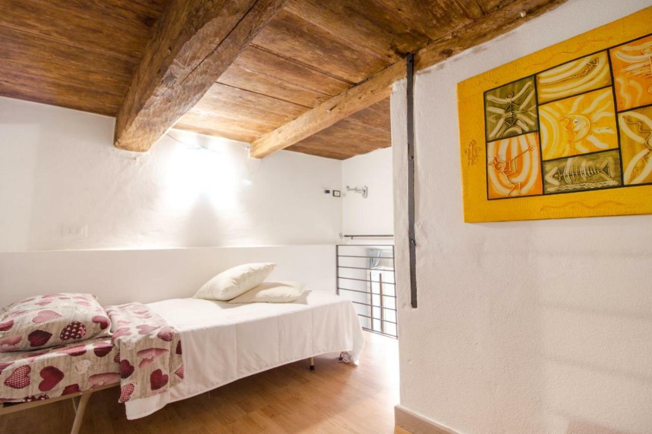 Mansarde & Suite Maison 1706 Lago Orta Borgomanero Exteriör bild